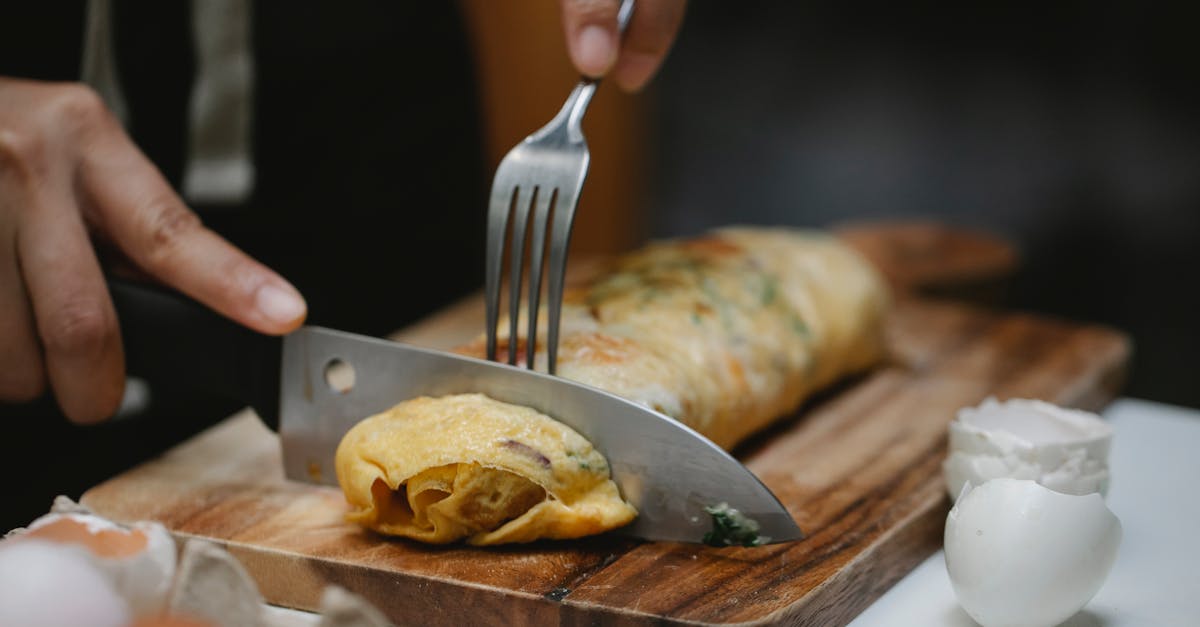 découvrez la recette parfaite de l'omelette, un plat savoureux et rapide à préparer. apprenez à réaliser une omelette moelleuse avec vos ingrédients préférés, idéale pour un petit-déjeuner copieux ou un repas léger.